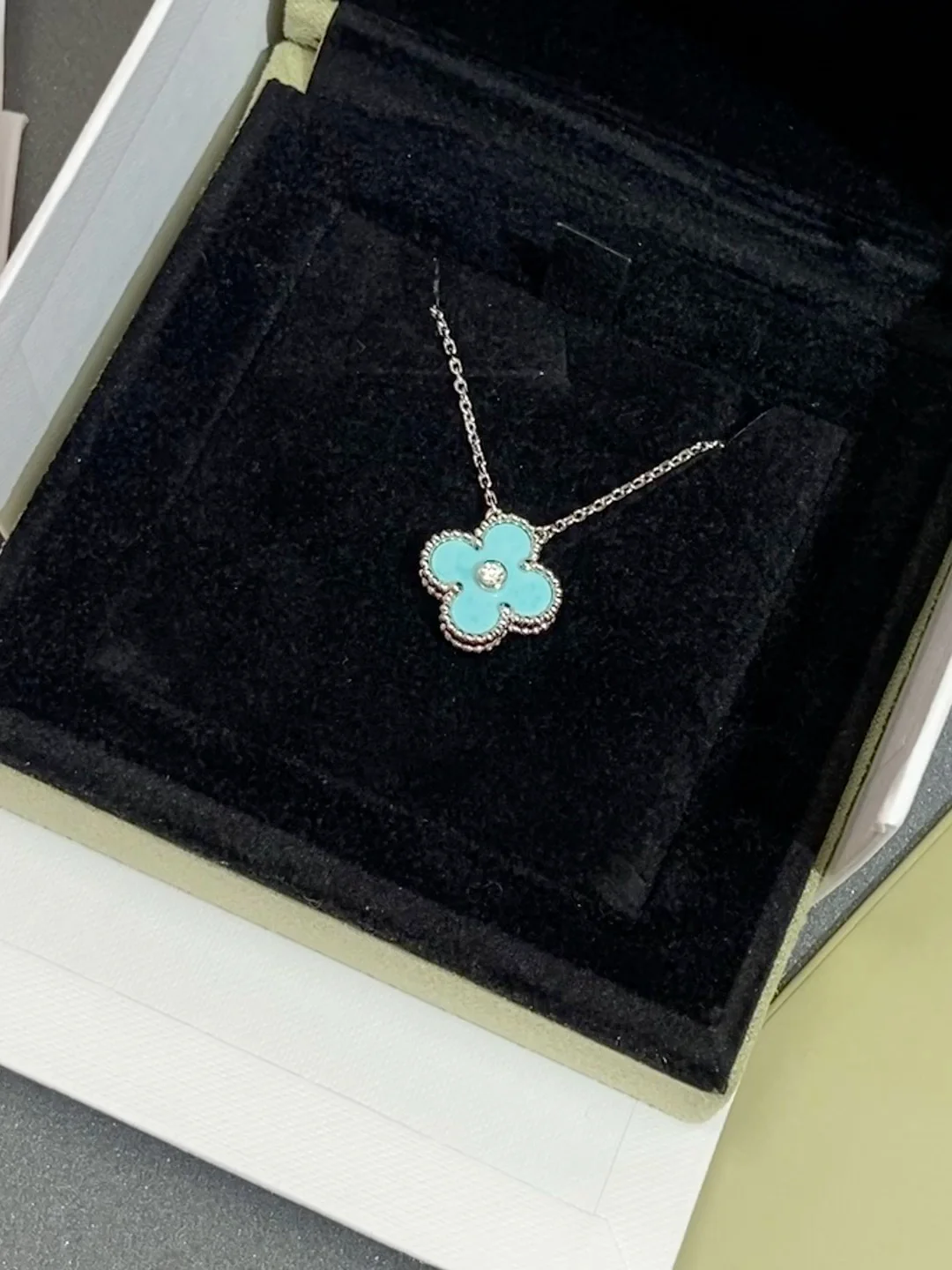 Van Ville - Колье 134