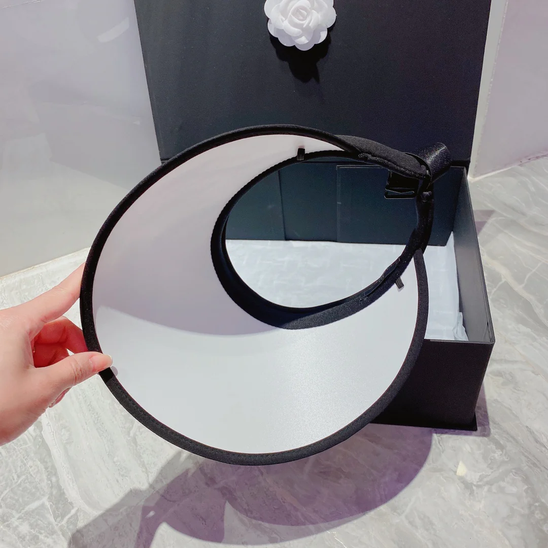 Повседневная солнцезащитная шляпа Chanel