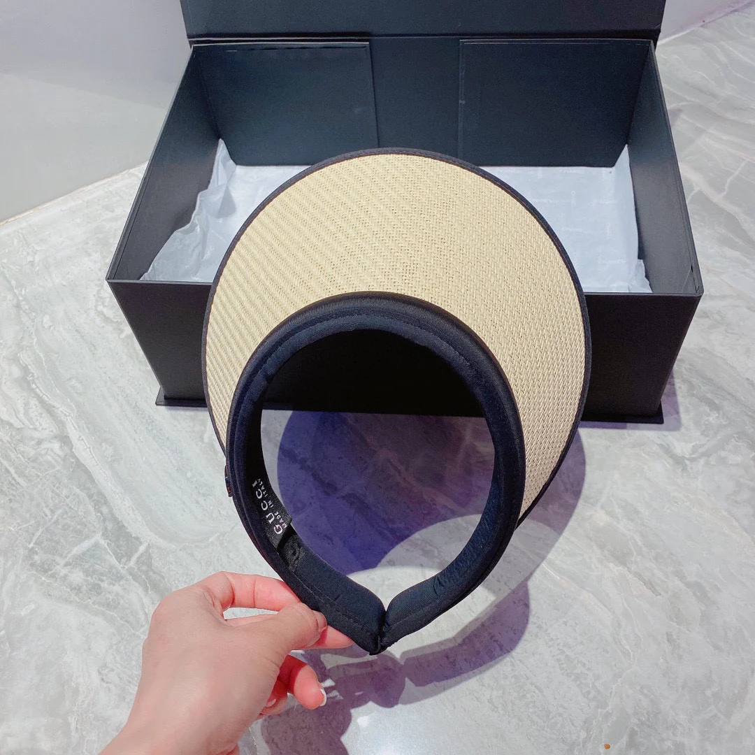 Солнцезащитная шляпа-козырек Gucci в виде повязки на голову