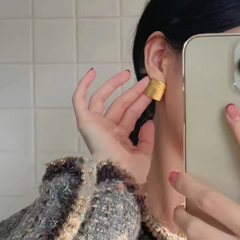 Серьги Celine 001