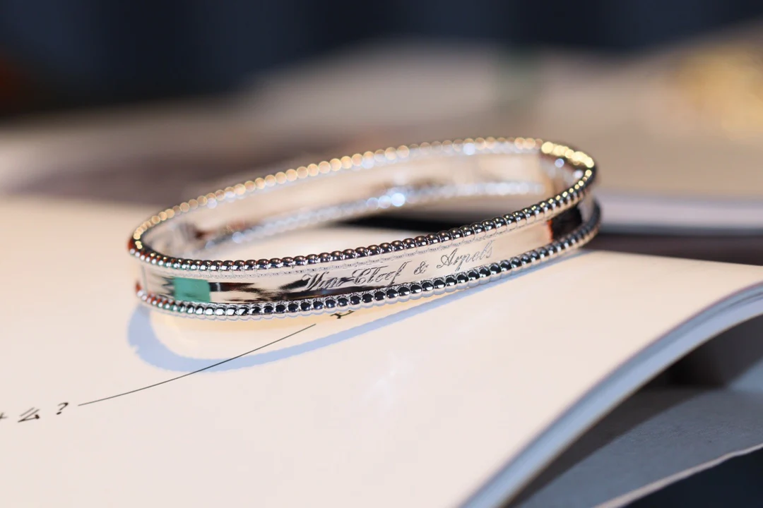 Браслет VCA — три цвета