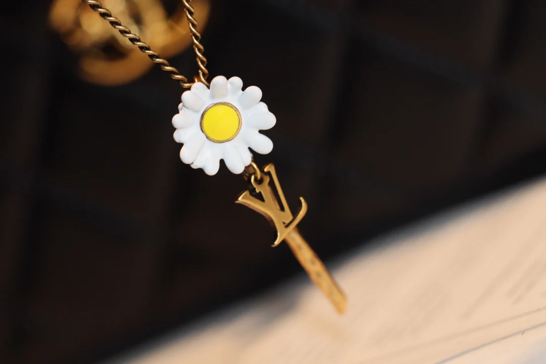 LV-Ожерелье 091