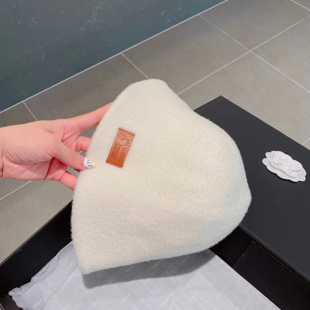 Lolwei - Рыбацкая шапка из кроличьей шерсти - Белая