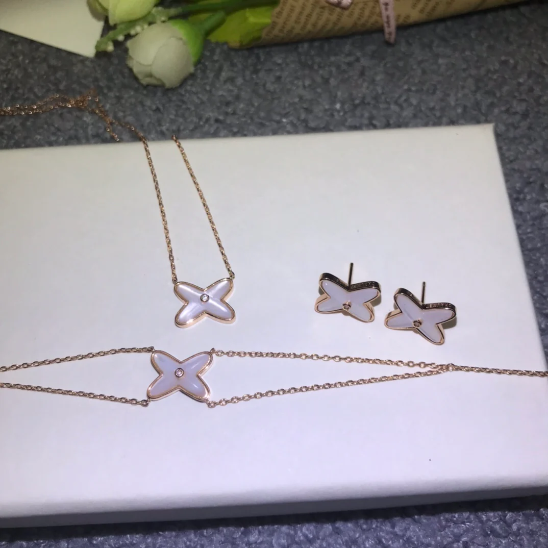 Chaumet - Белый перламутр - Колье - Серьги - Браслет