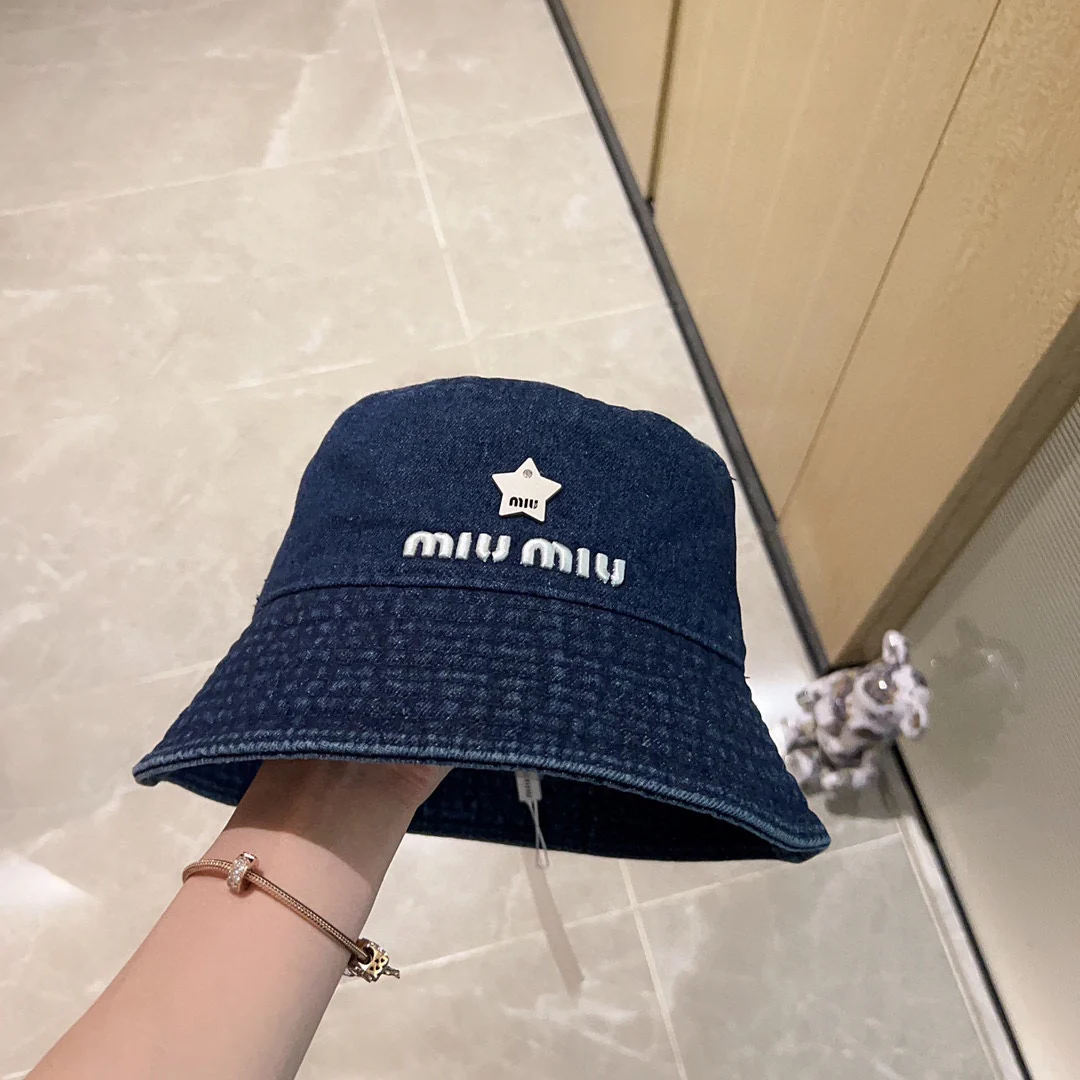 Новая простая ретро-панама Miu Miu 2023 из джинсовой ткани - синяя