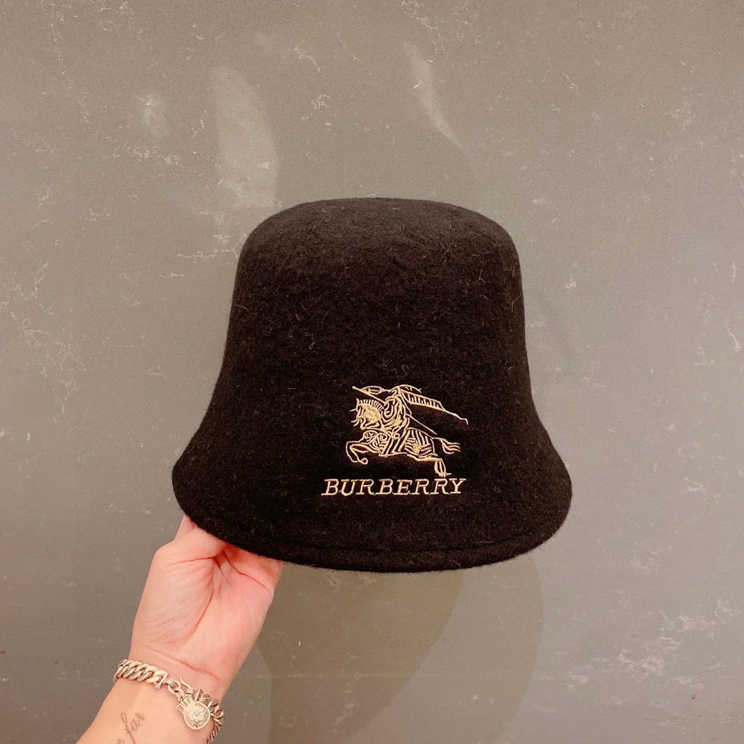 Шерстяная рыбацкая шляпа Burberry - черная