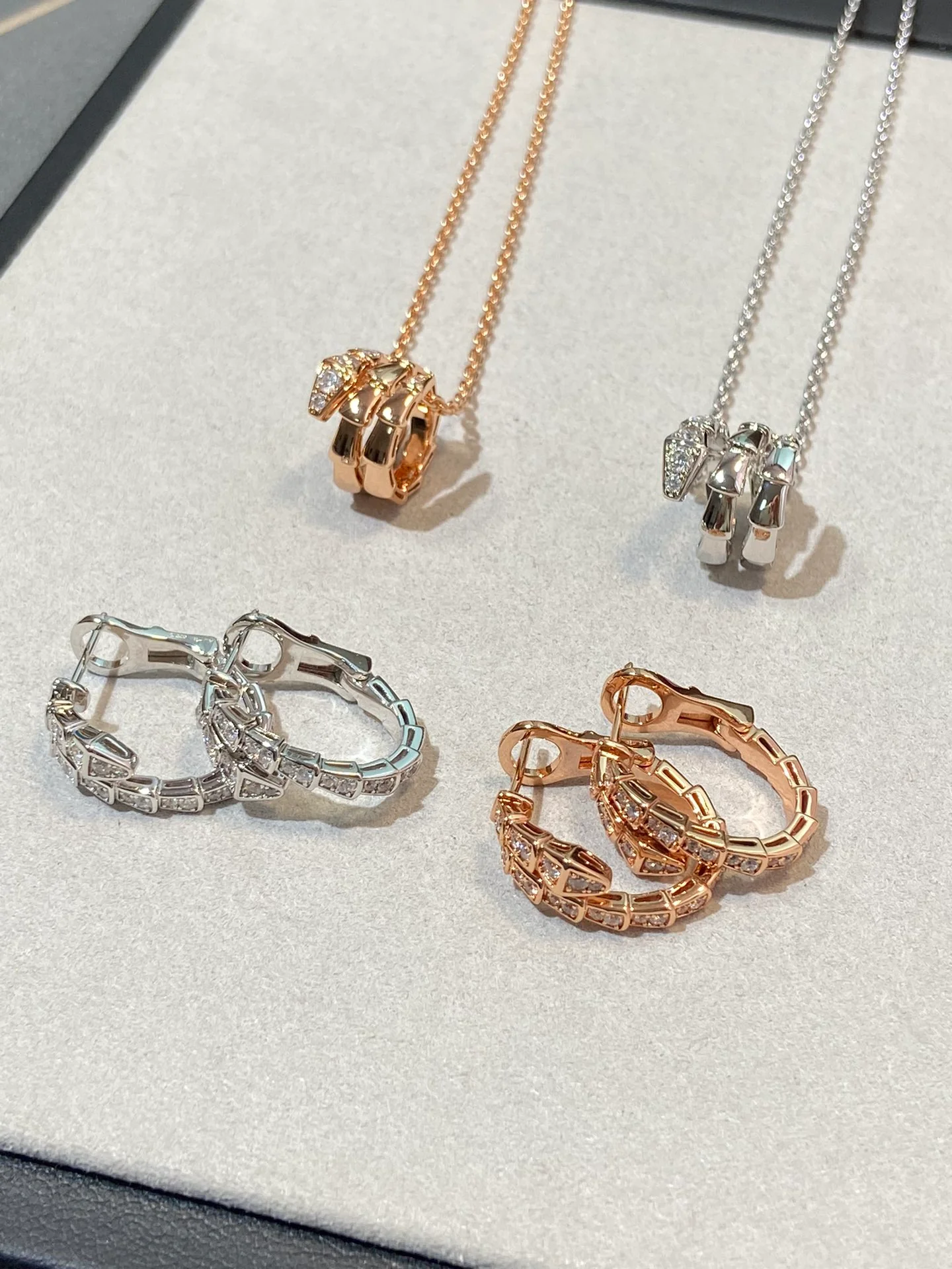 Bvlgari - Колье 093