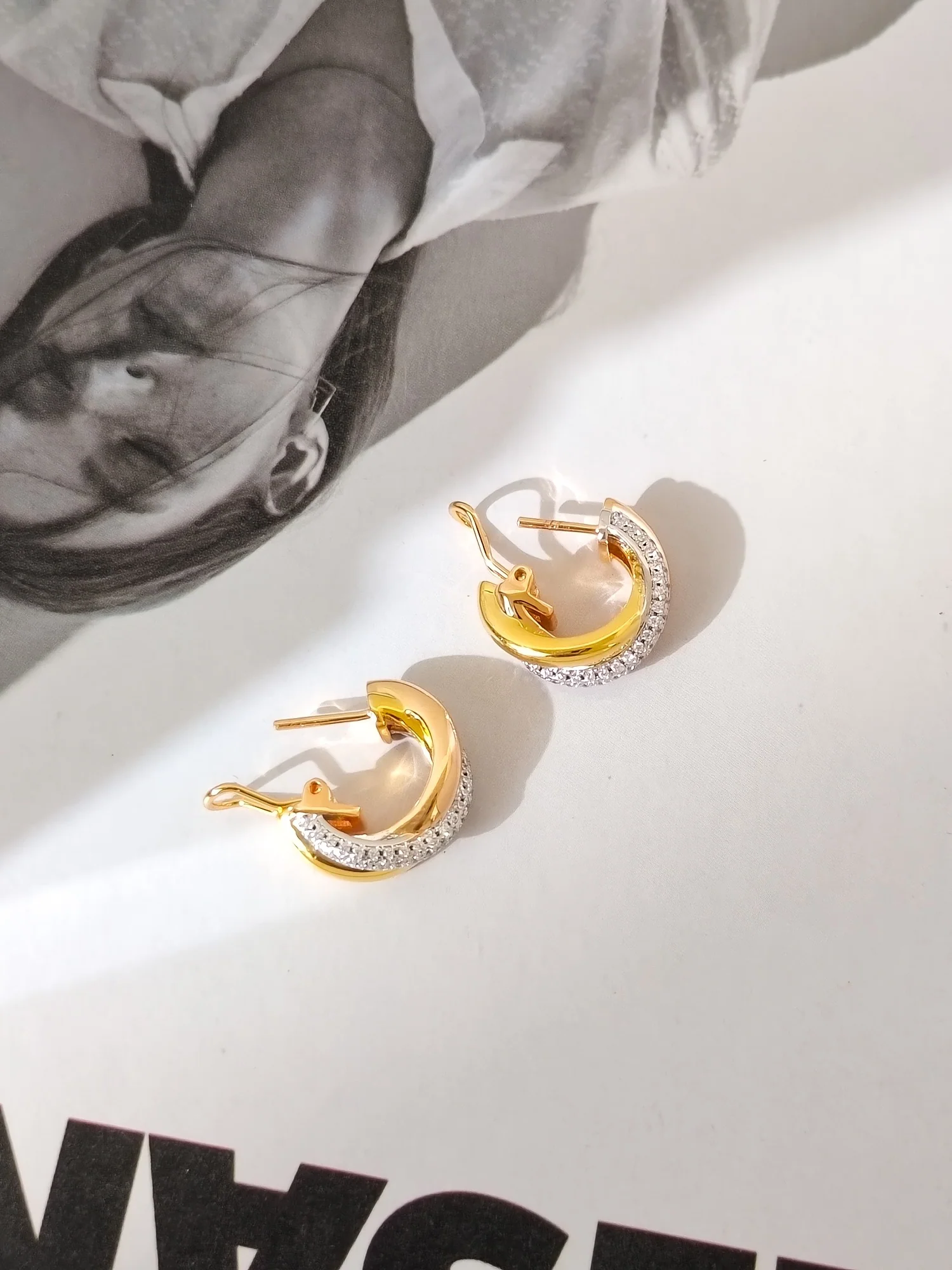 Серьги Cartier 055