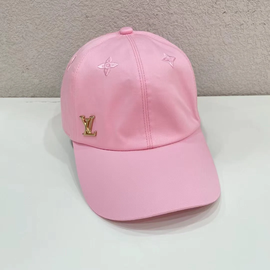 LV - Универсальная бейсболка