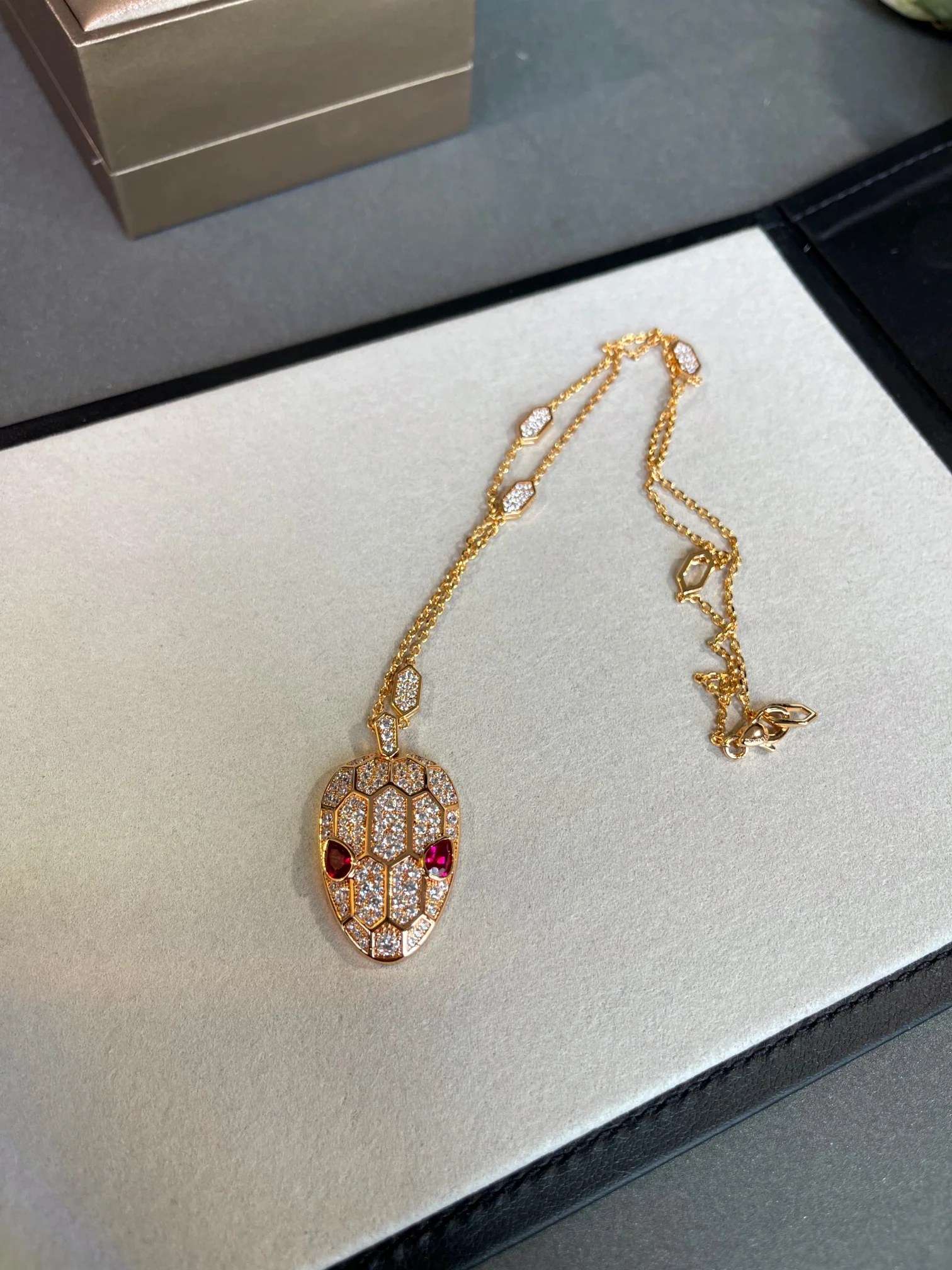 Bvlgari - Колье 069