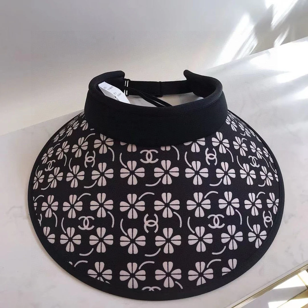 Шляпа Chanel Lucky Grass от солнца