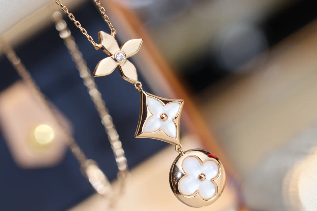 LV-Ожерелье 096