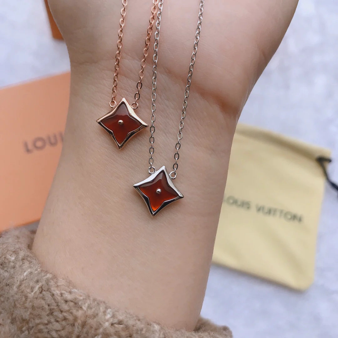 LV-Ожерелье-1