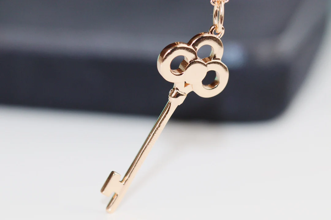 Колье Tiffany 077