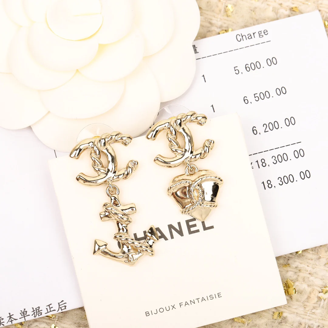 Серьги Chanel 945