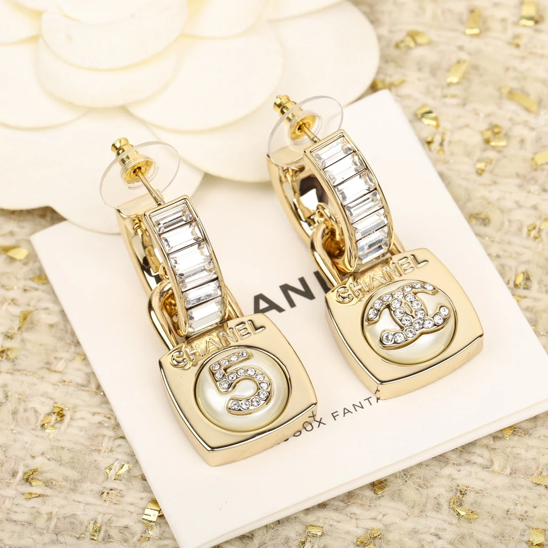 Серьги Chanel 751