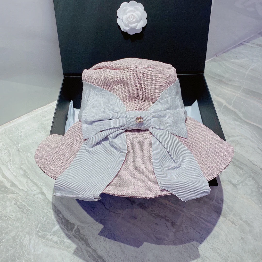 Chanel - Большая шляпа от солнца с бантом - 2 шт.