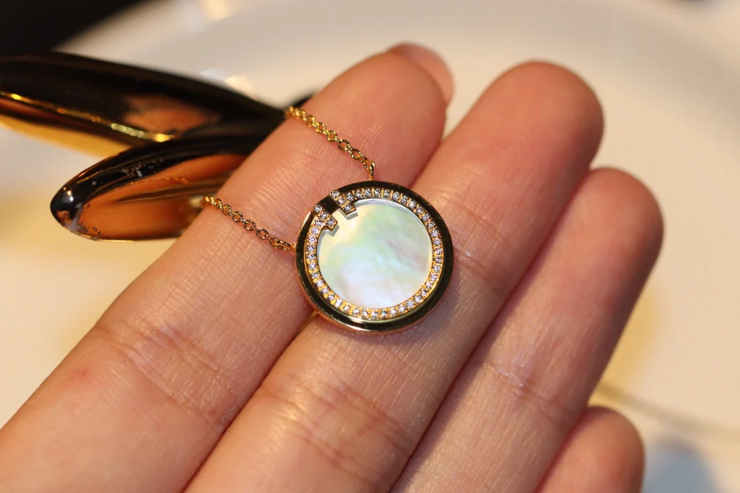 Колье Tiffany 084