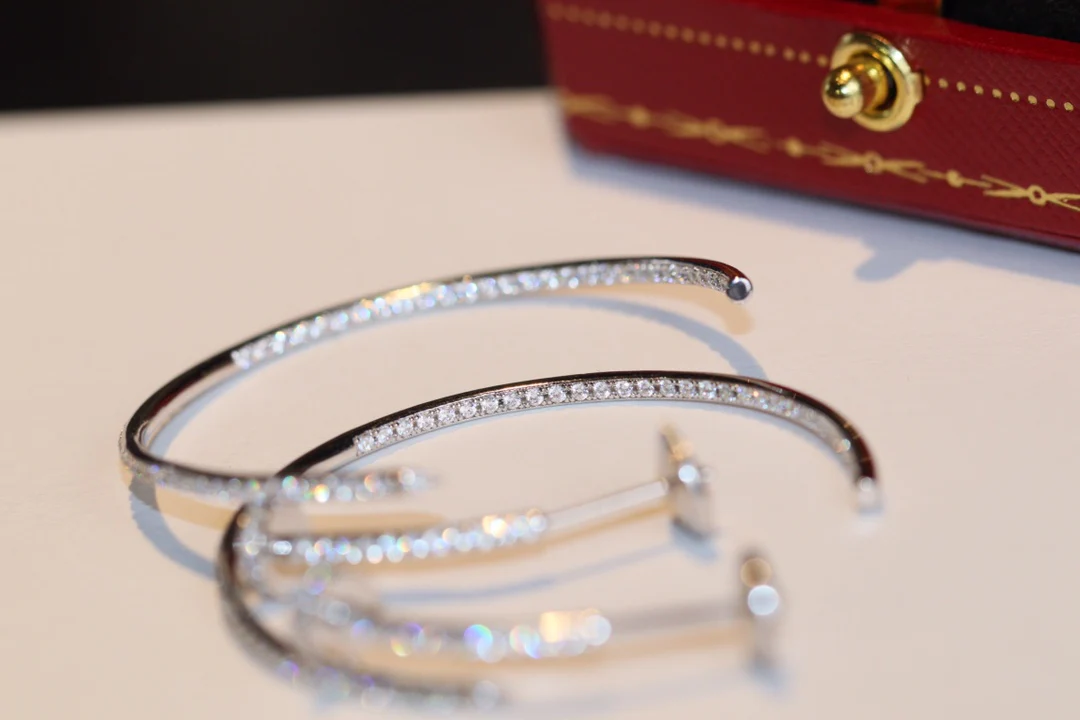 Серьги Cartier 038