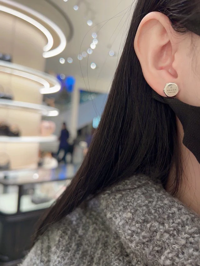 Серьги Gucci 027