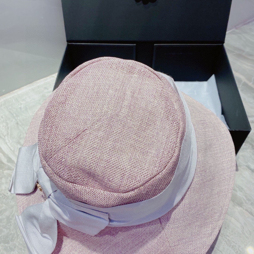 Chanel - Большая шляпа от солнца с бантом - 2 шт.