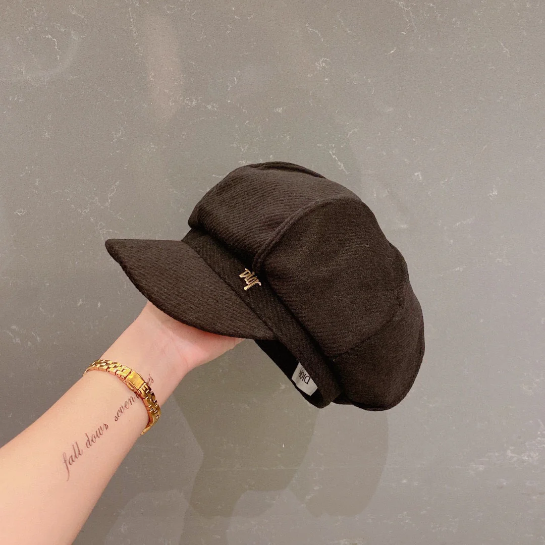 Dior - Бейсболка в клетку в стиле 