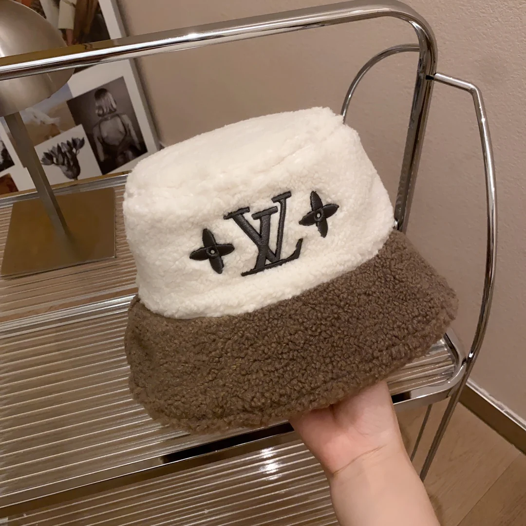 LV - Рыбацкая шляпа из овчины