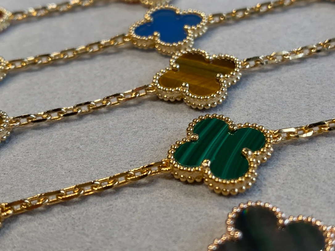 Браслет VCA - 24