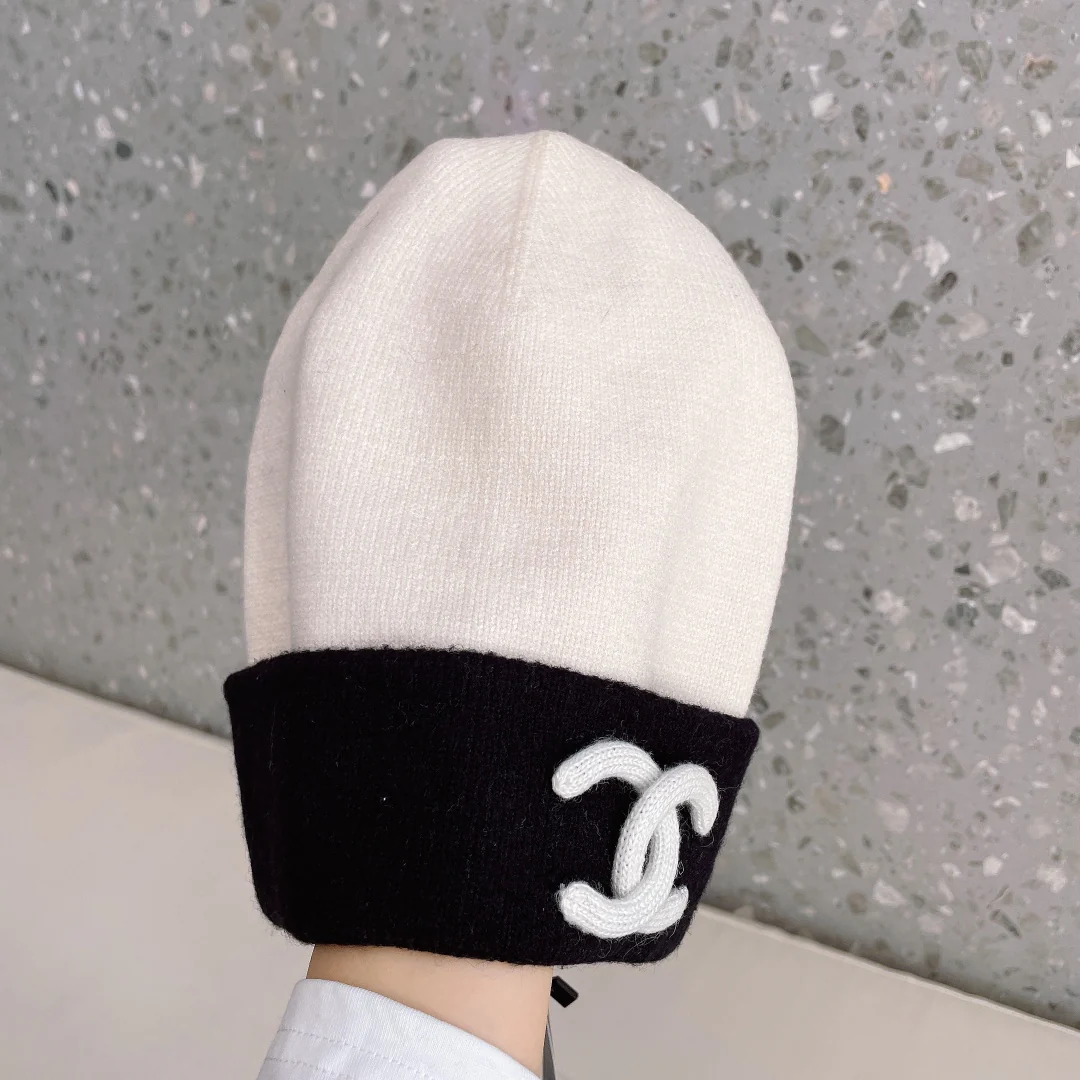 Chanel - Вязаная шапка-бини - Унисекс - Популярно на Xiaohongshu - Белая