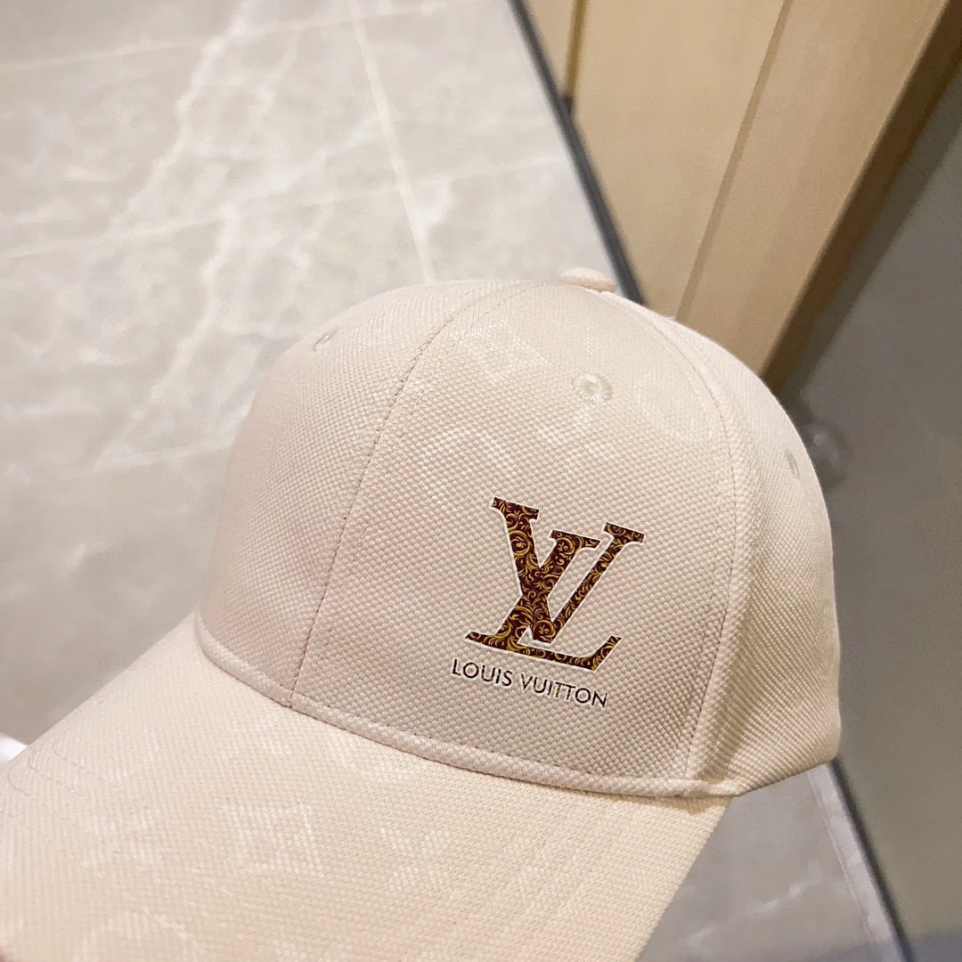 Новинка сезона весна/лето 2023 от LV - Бейсболка - Off-White