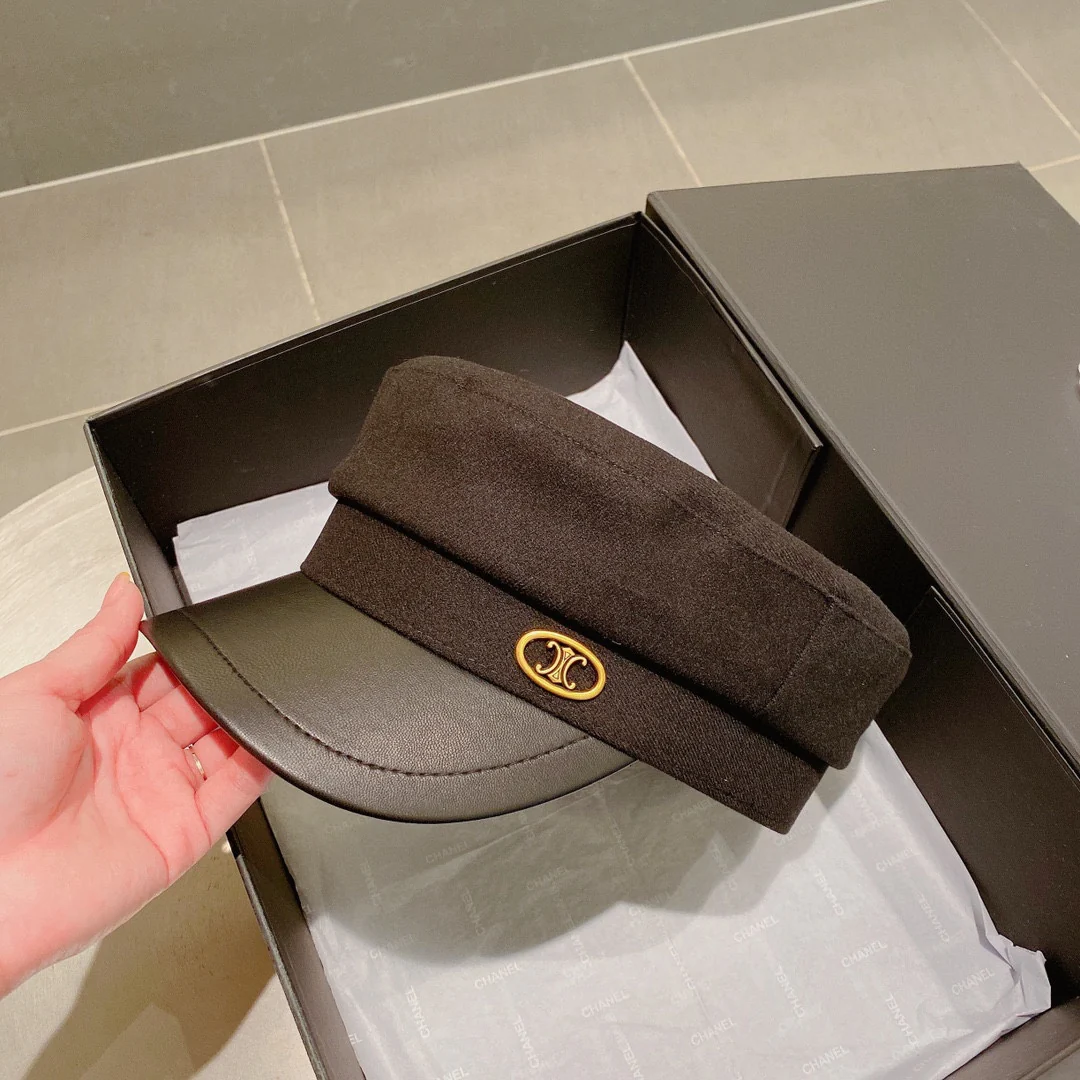 Celine - Черная бейсболка