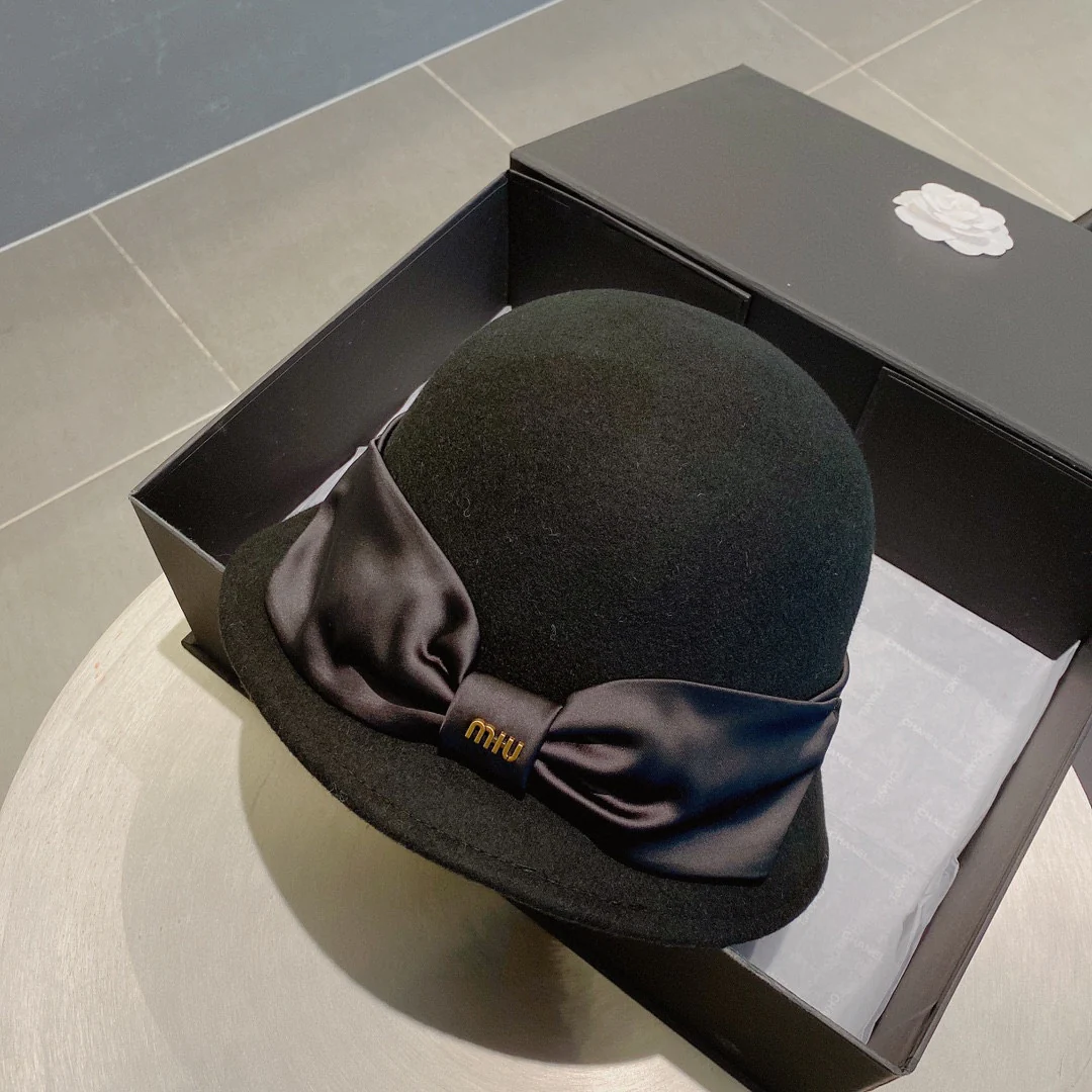 Miu Miu - Панама - Черная