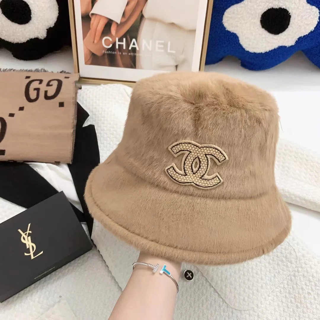 Chanel - Кашемировая рыбацкая шляпа