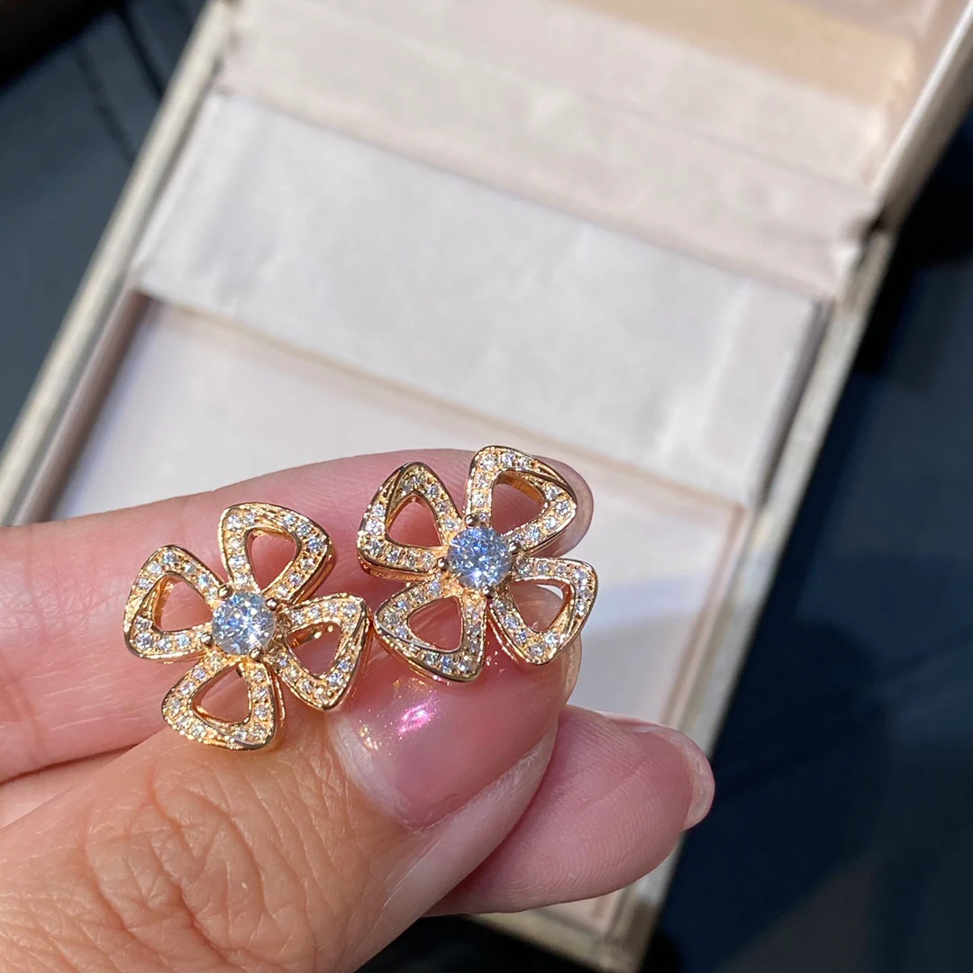 Серьги Bvlgari 040