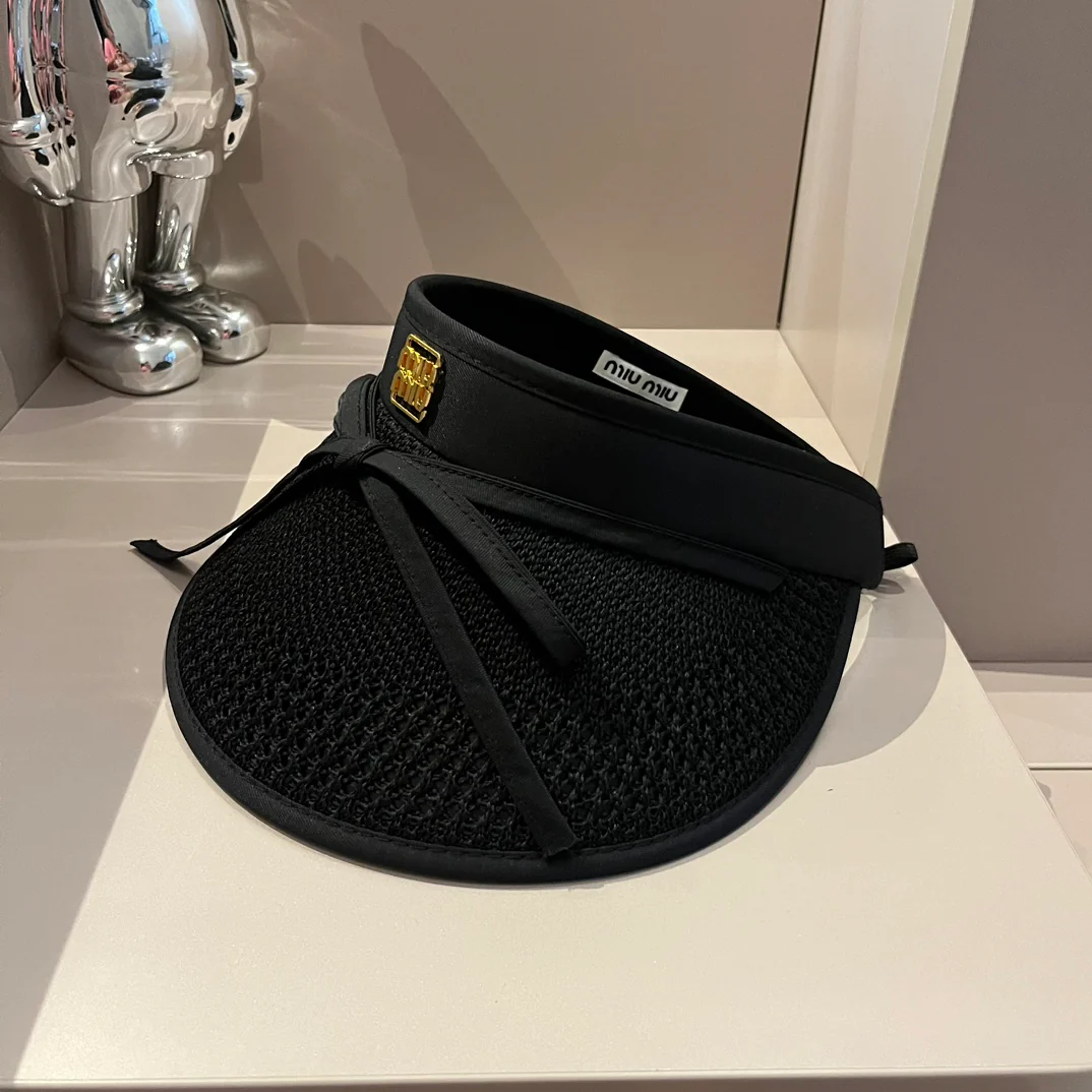 Miu Miu - Новая вязаная солнцезащитная шляпа на завязках - Черная