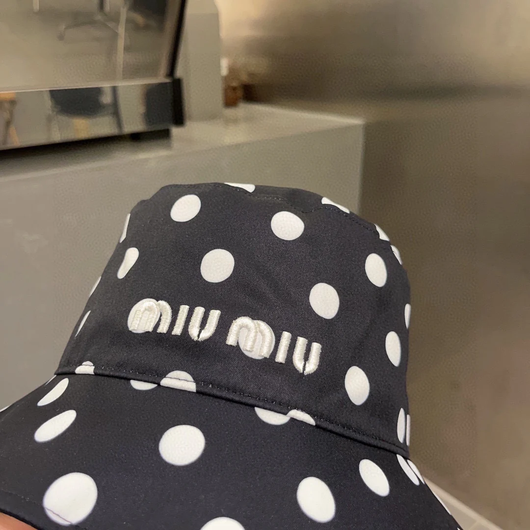 Miu Miu - Новая рыбацкая шляпа из чистого хлопка в горошек - Черная