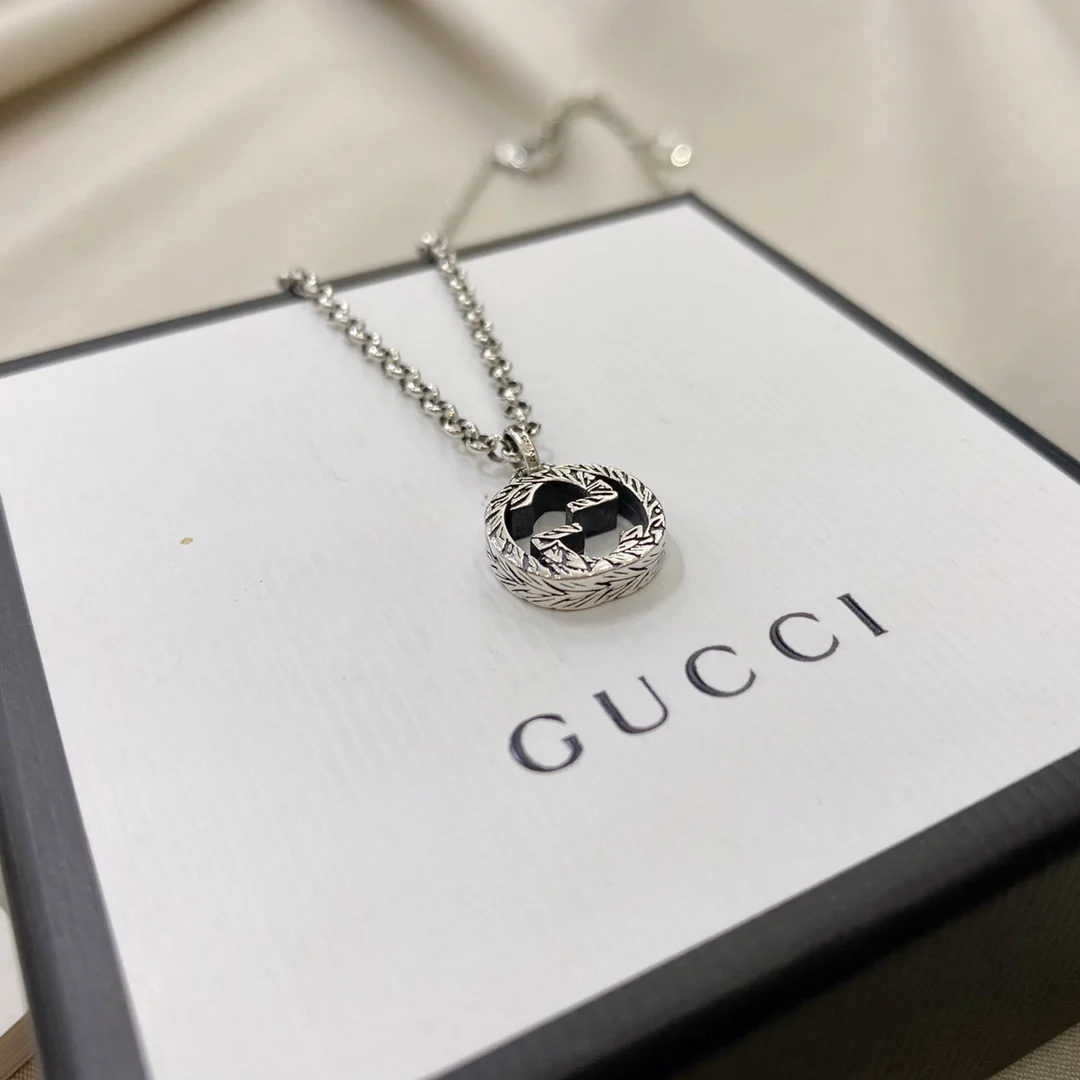 Gucci - Колье 063