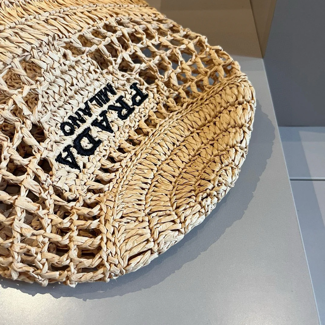 Prada - Ажурная рыбацкая шляпа - Коричневая