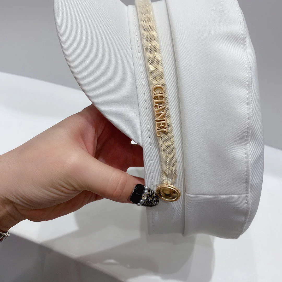 Chanel - Военная кепка - Белая