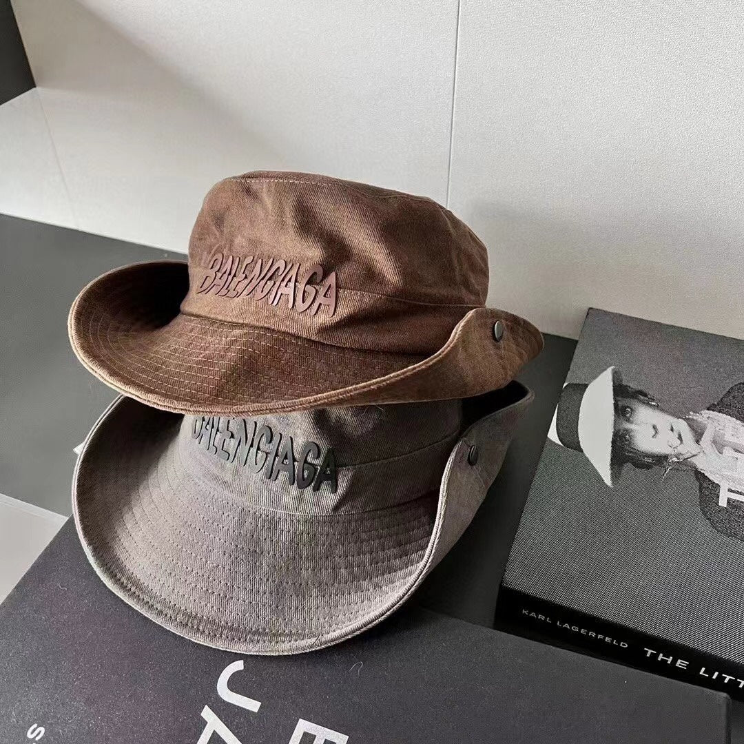 Balenciaga - Выстиранная рыбацкая шляпа на шнуровке