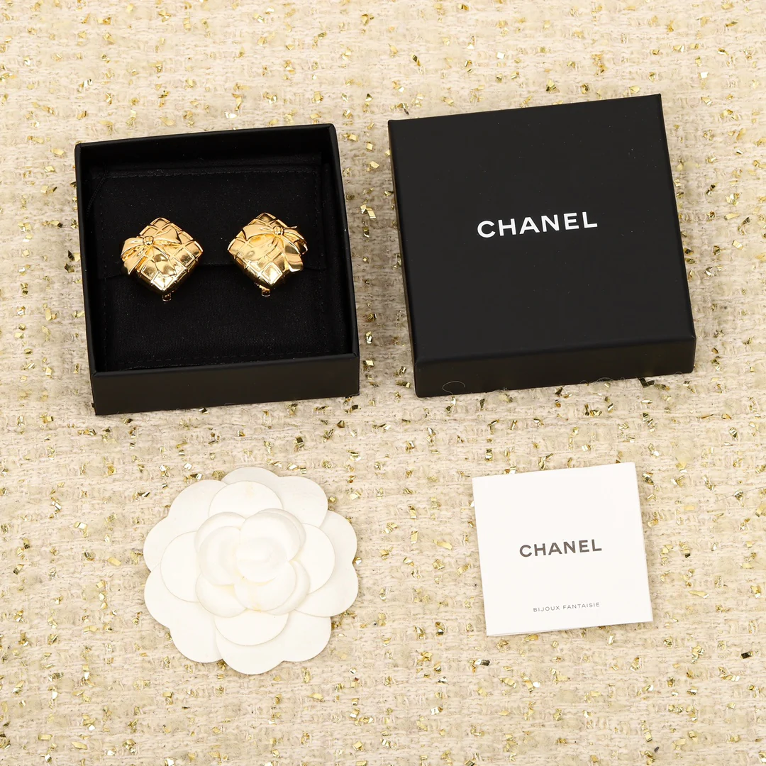 Серьги Chanel 857