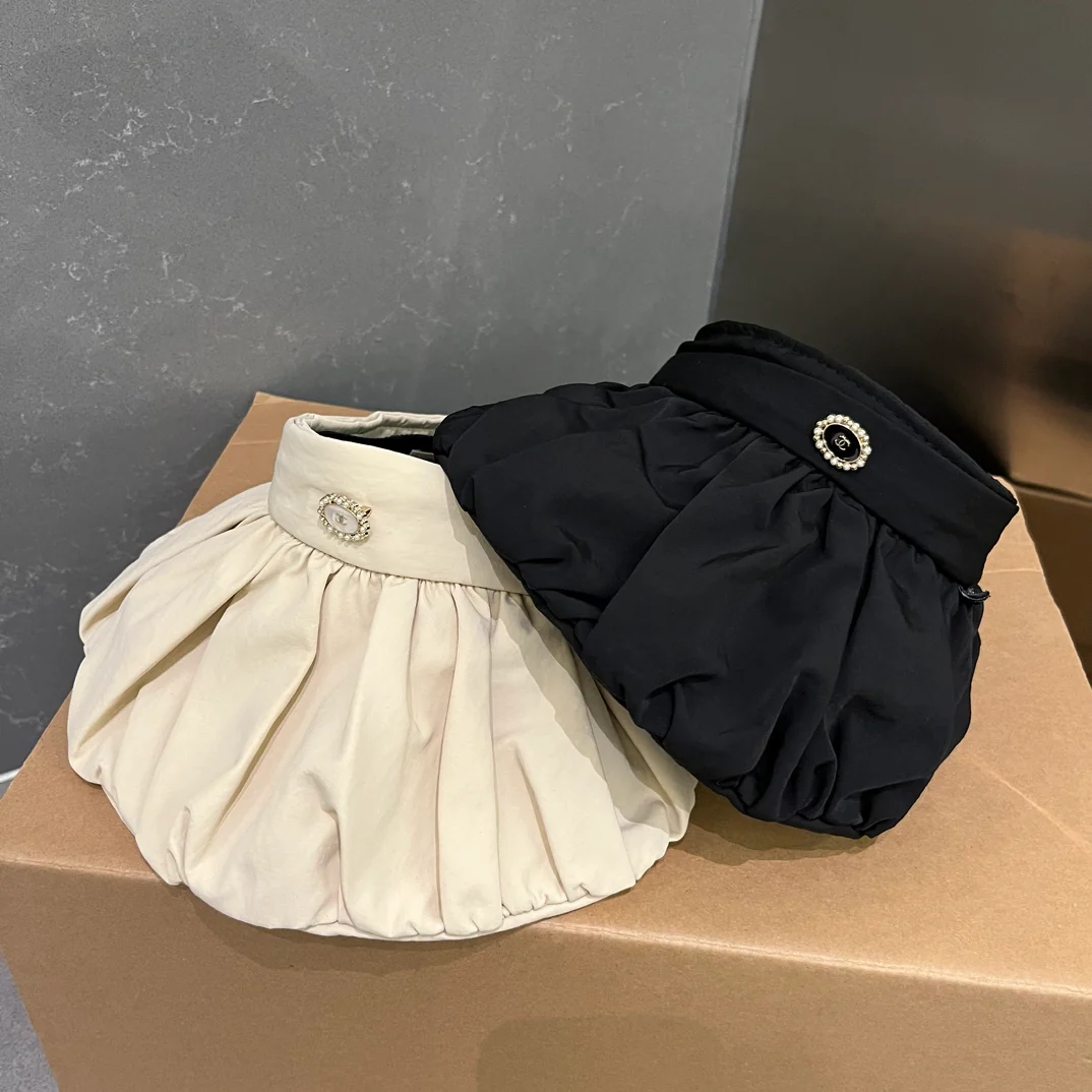 Chanel - Открытый жилет - Солнцезащитная шляпа - Черный