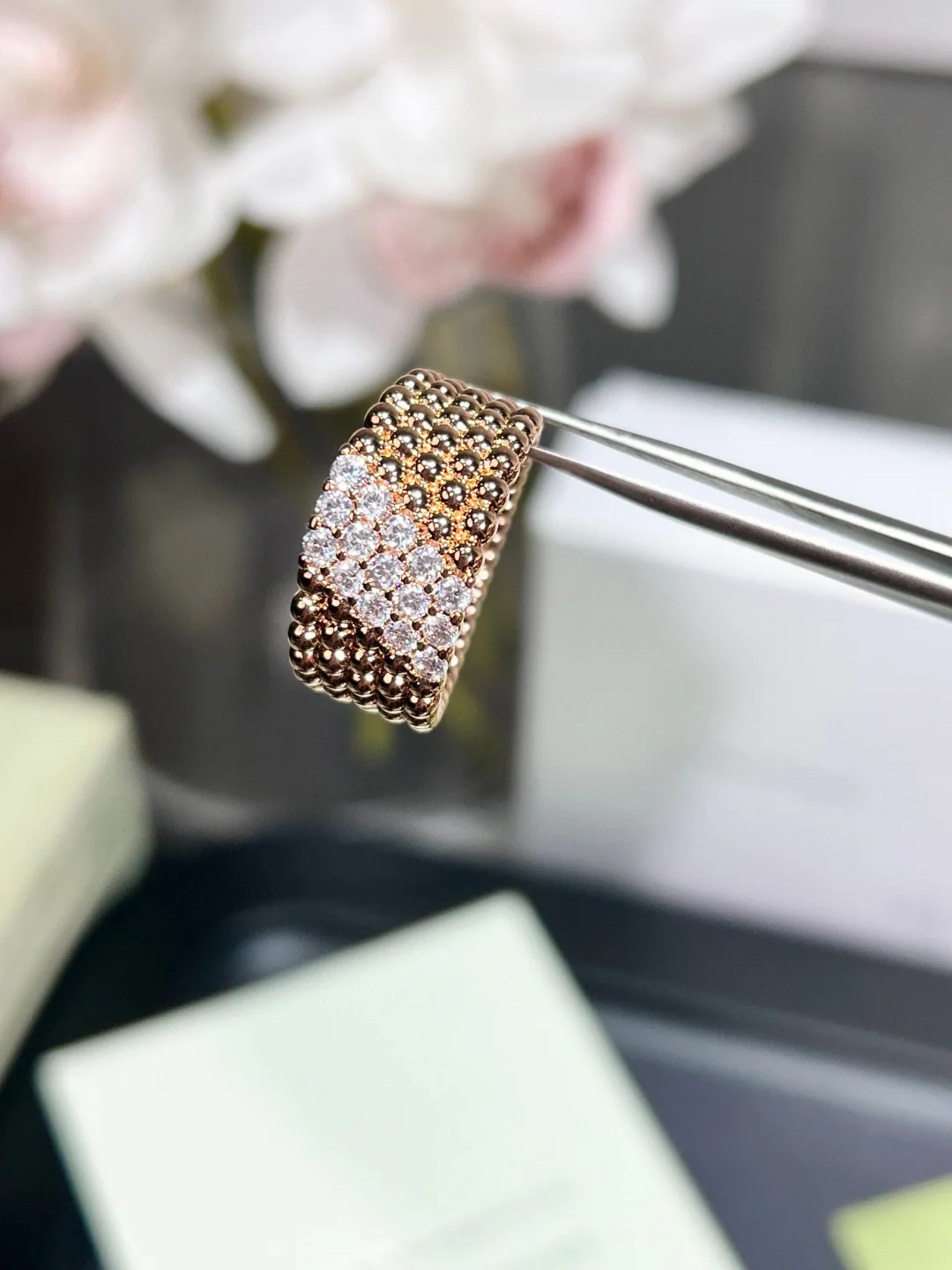 Ван Век - Кольцо 027