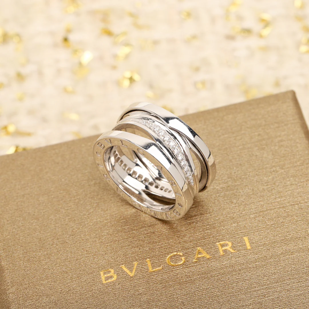 Кольцо Bvlgari 009