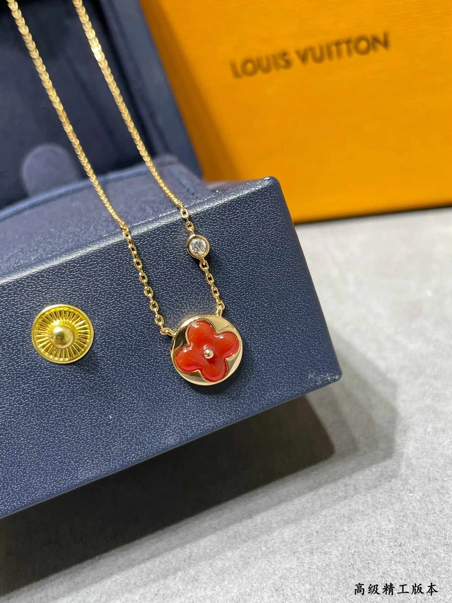 LV-Ожерелье 028