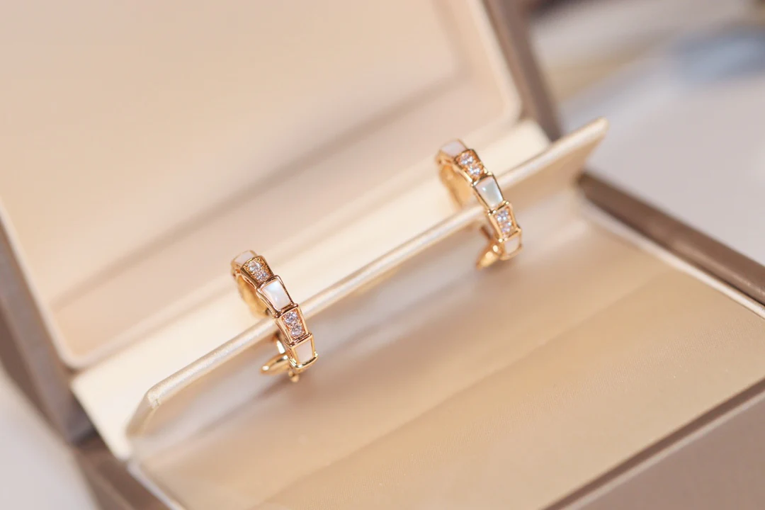 Серьги Bvlgari 037