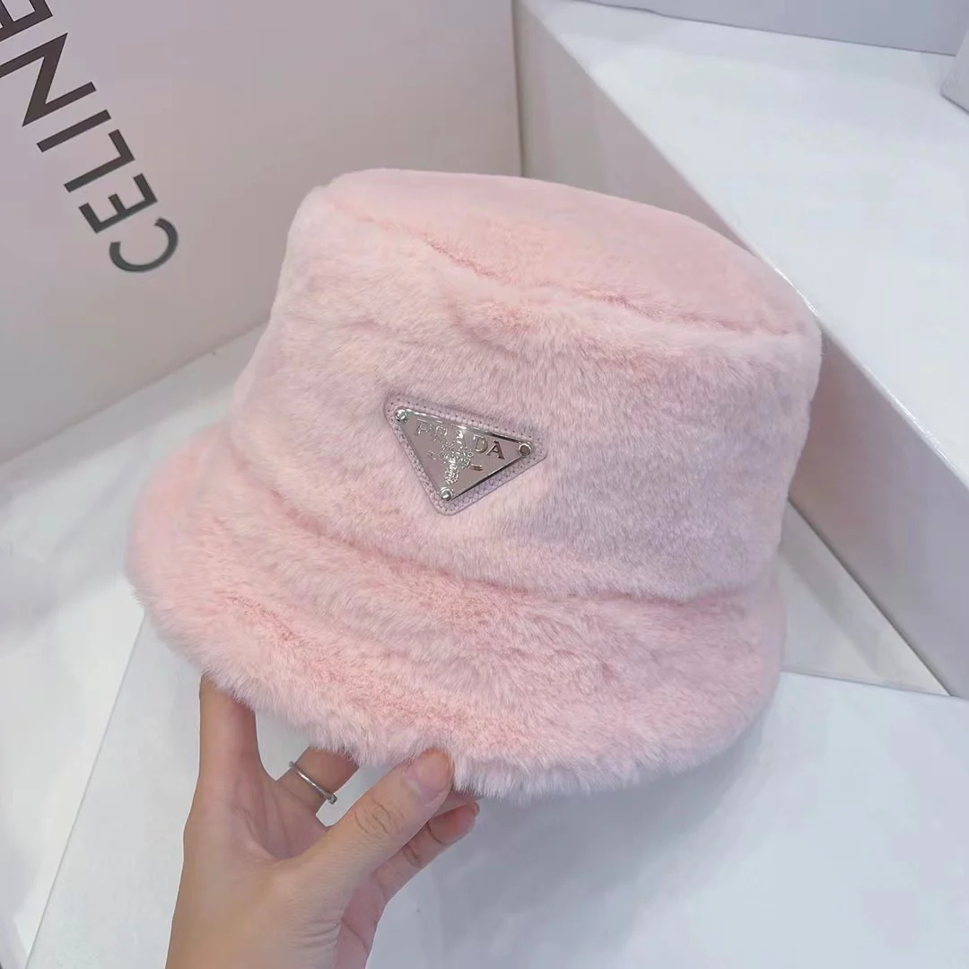 Prada - Рыбацкая шляпа из норки