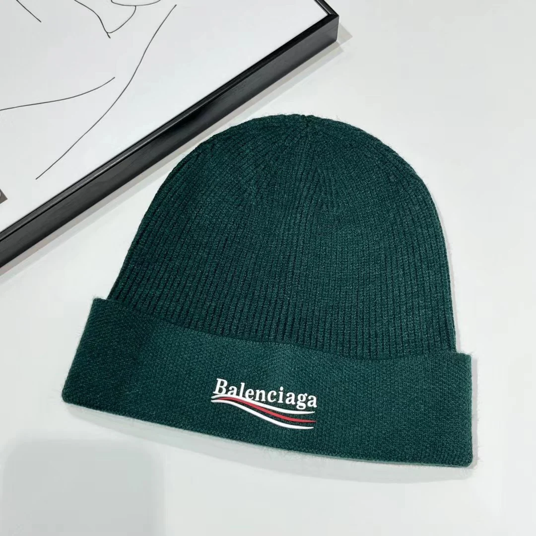 Balenciaga - Шерстяная вязаная шапка