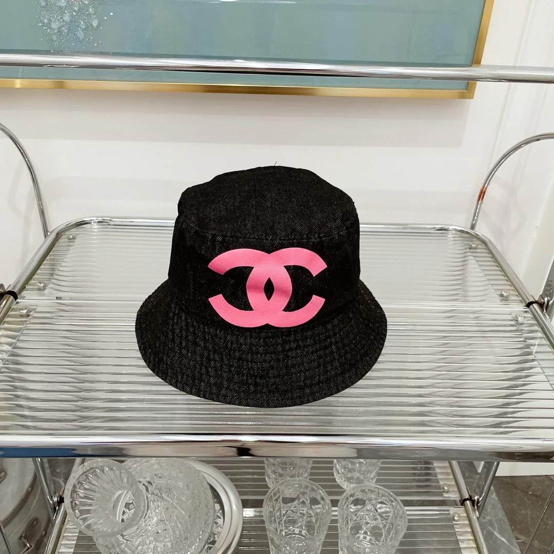 Chanel - Ковбойская рыбацкая шляпа