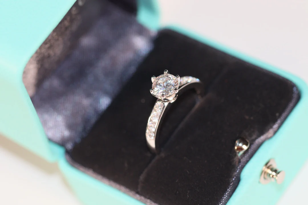 Кольцо Тиффани - 26